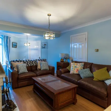 Cappamore House, Located Right On The Greenway. Holiday home